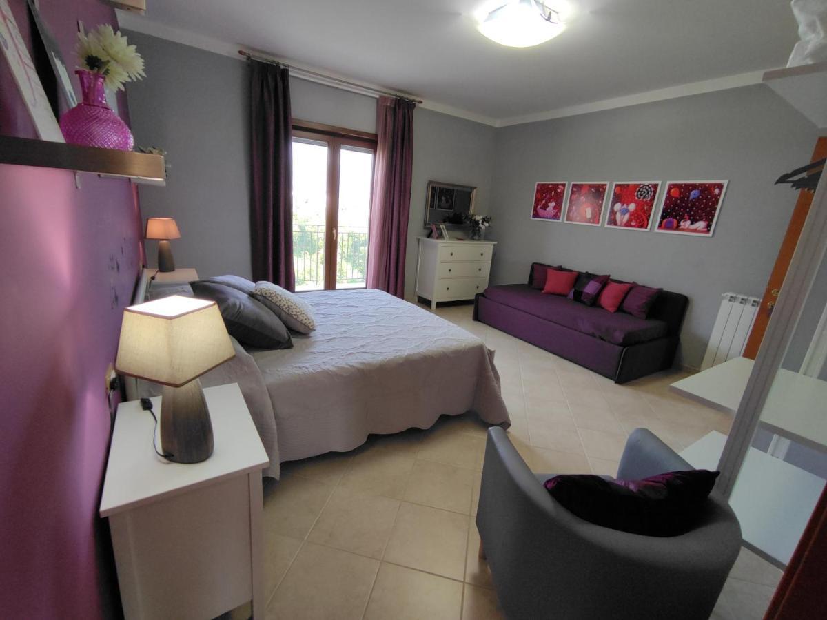 Il Giardino Delle Zagare Bed & Breakfast Fondi Dış mekan fotoğraf