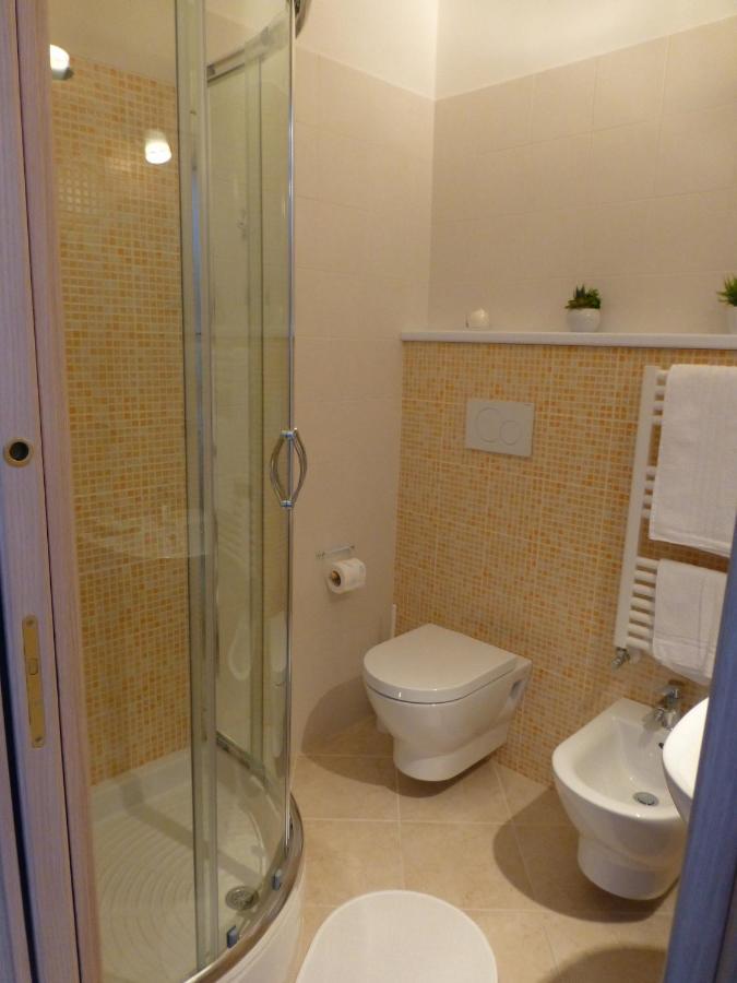Il Giardino Delle Zagare Bed & Breakfast Fondi Dış mekan fotoğraf
